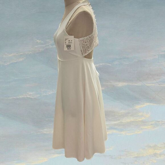 David’s Bridal Junior Bridesmaid Dress / SZ: 10 / NWT - Picture 4 of 9